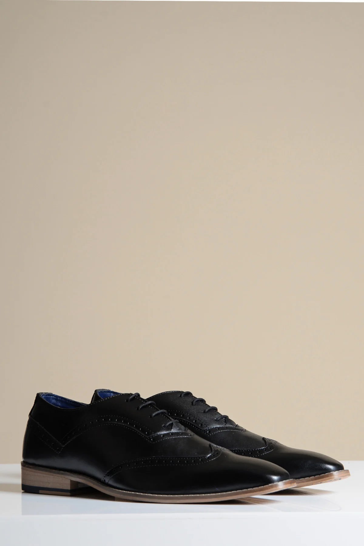Black leather shoes, Marc Darcy Dawson - Wingtip brogue